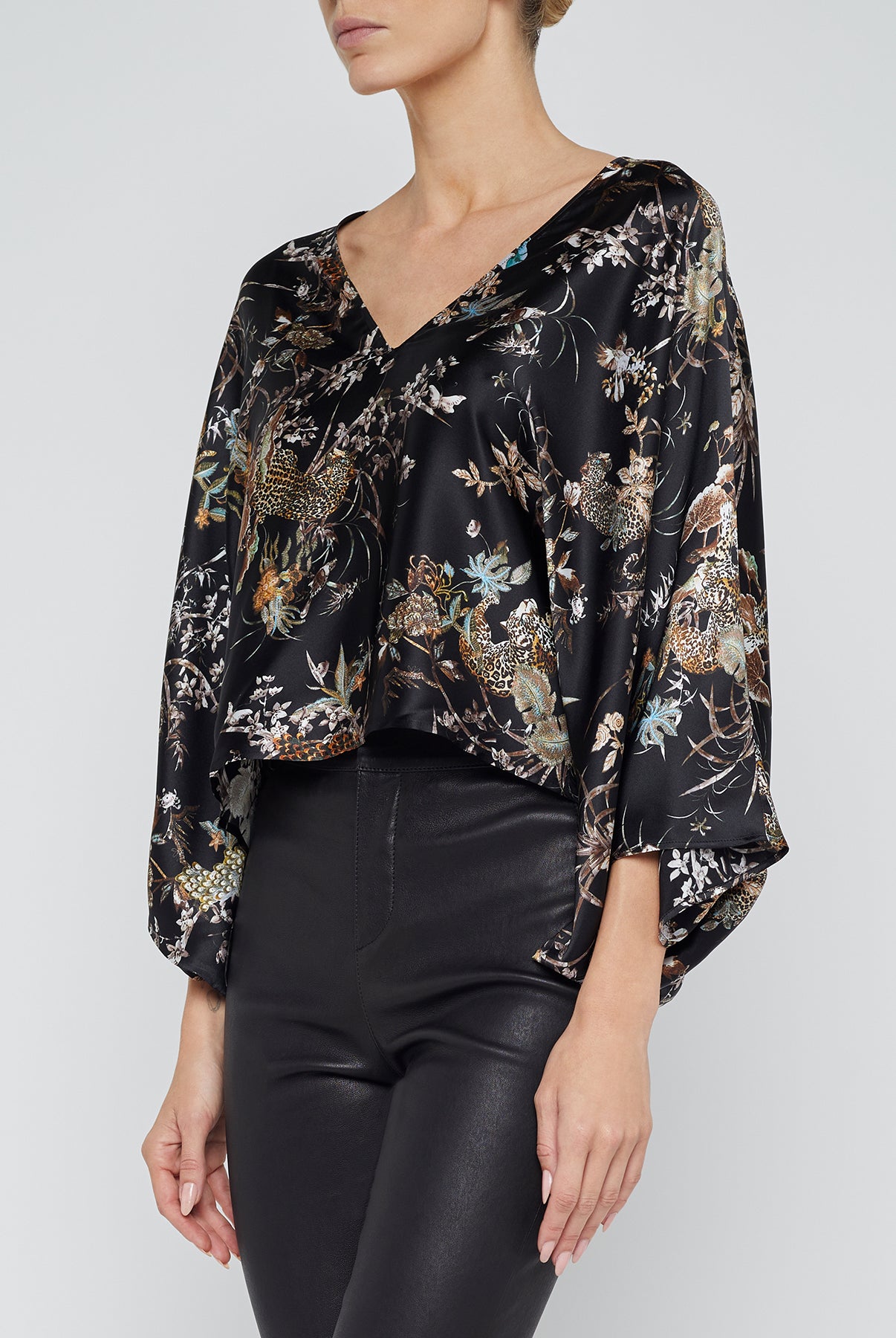L'Agence Women's Parma Kimono Blouse