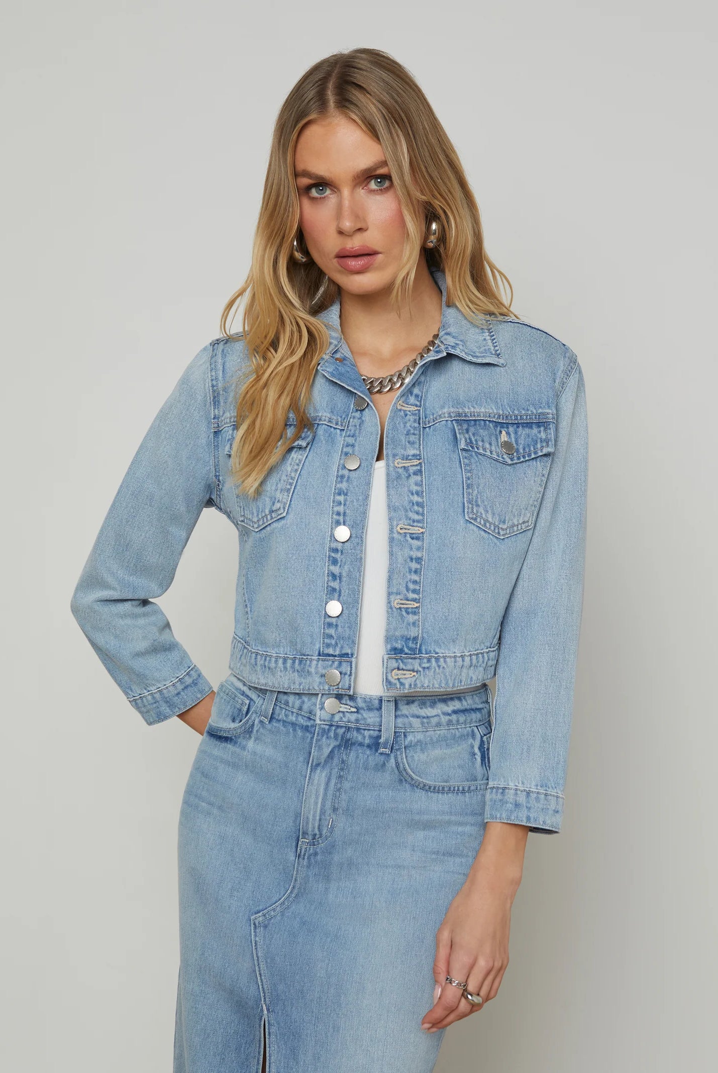 L'agence Women's Koda Cropped Denim Jacket