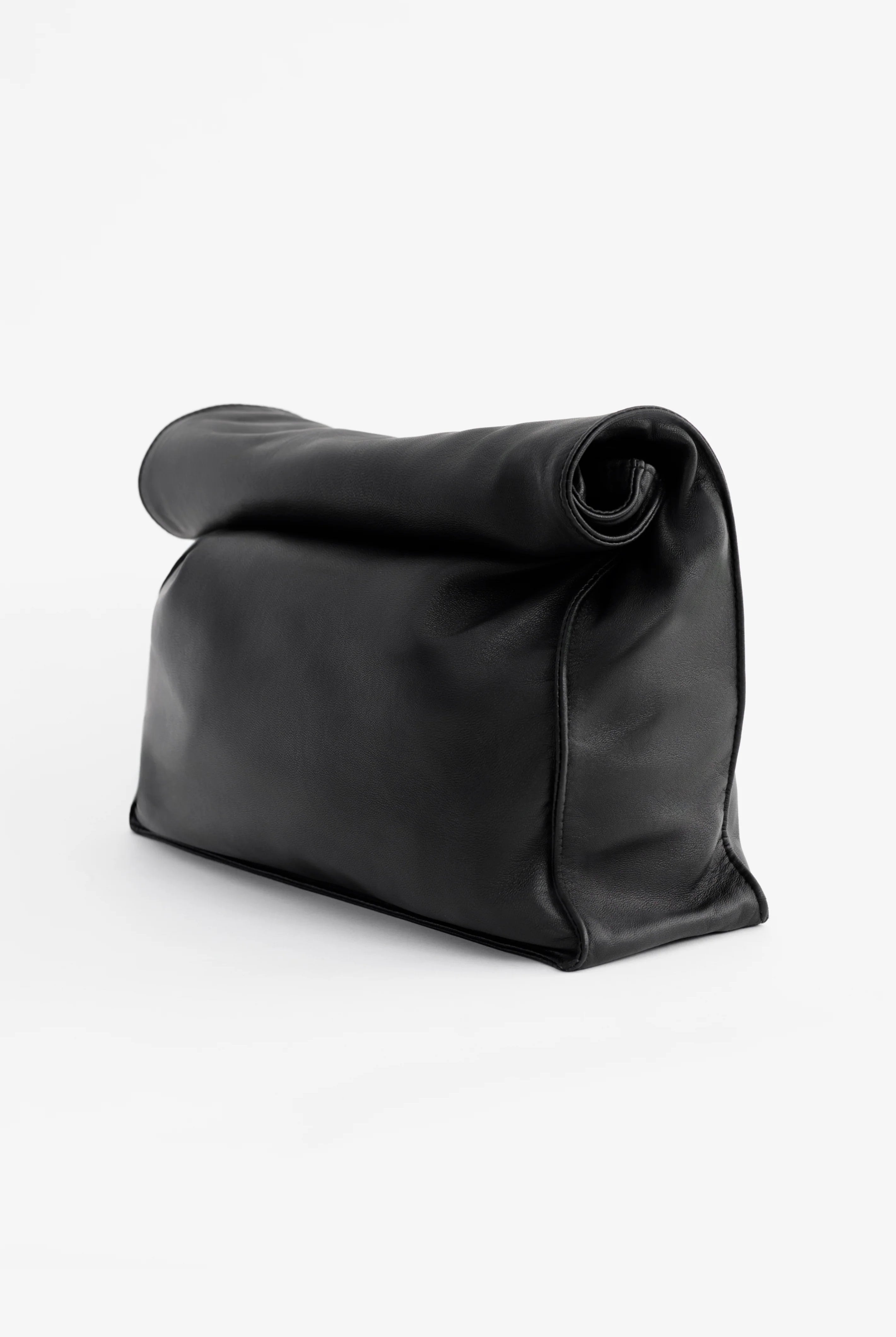 Lamarque Women's Lennon Leather Pouch