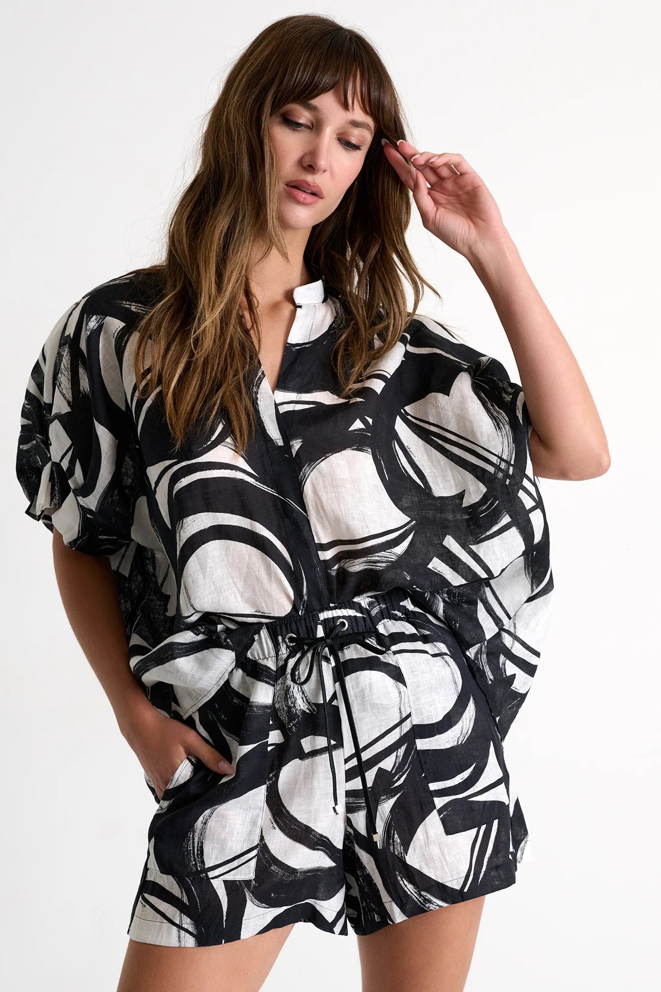 Shan Women's Linen Short