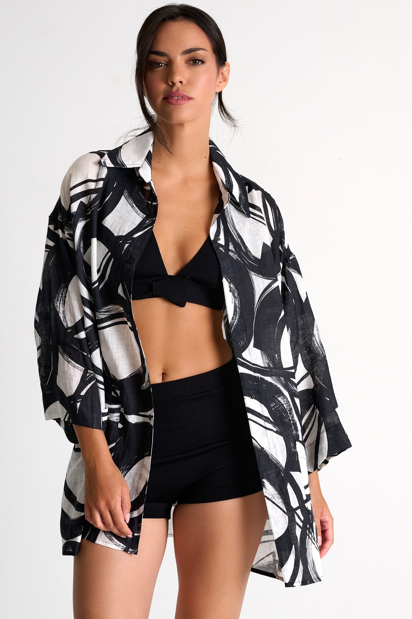 Shan Women's Linen Blouse