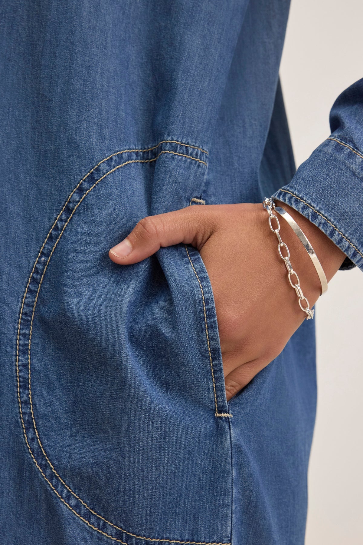 Velvet Women's Izmir Chambray Dress