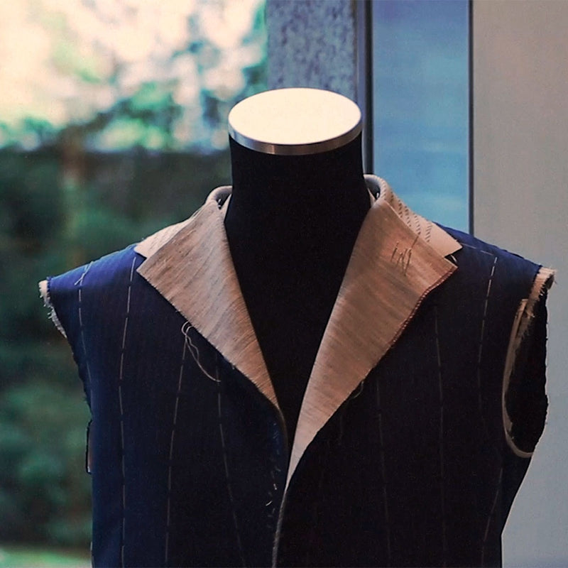 <strong>Lapels</strong>